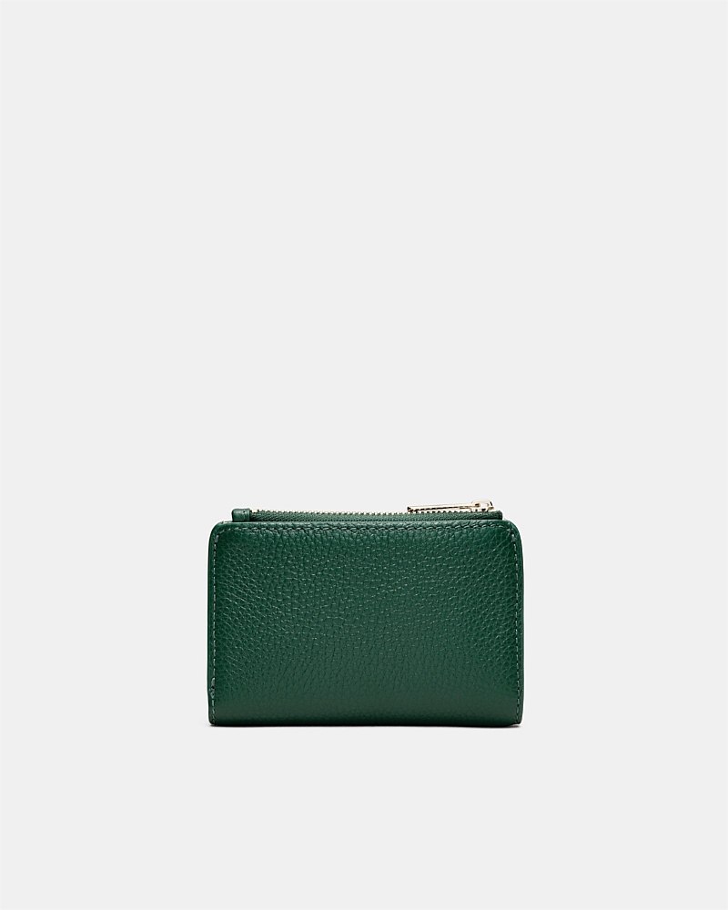 Yvette Wallet